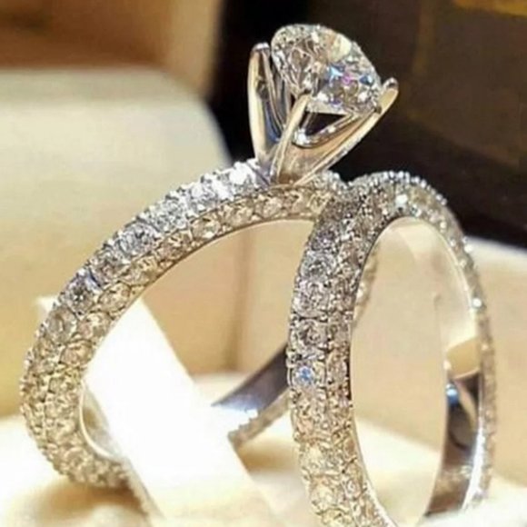 Jewelry - NEW 2PC/Set Silver Round Pave Diamond Engagement Ring